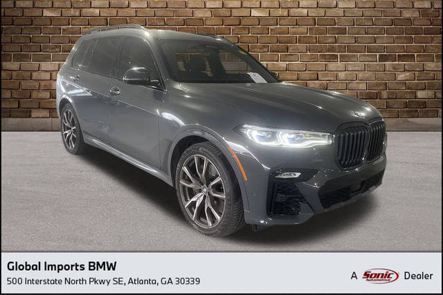 2022 BMW X7 M50i AWD photo