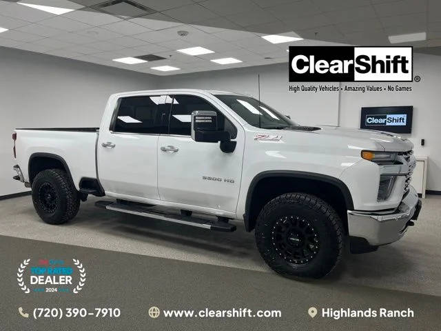 2022 Chevrolet Silverado 3500HD LTZ 4WD photo