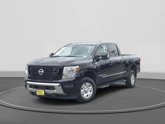 2022 Nissan Titan XD SV 4WD photo