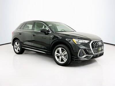 2022 Audi Q3 S line Premium AWD photo