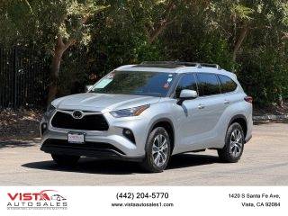 2022 Toyota Highlander XLE FWD photo