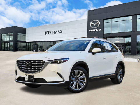 2022 Mazda CX-9 Signature AWD photo