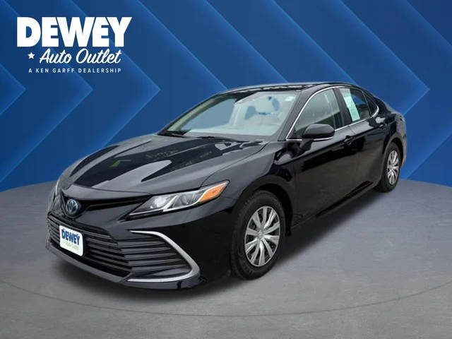 2022 Toyota Camry Hybrid LE FWD photo