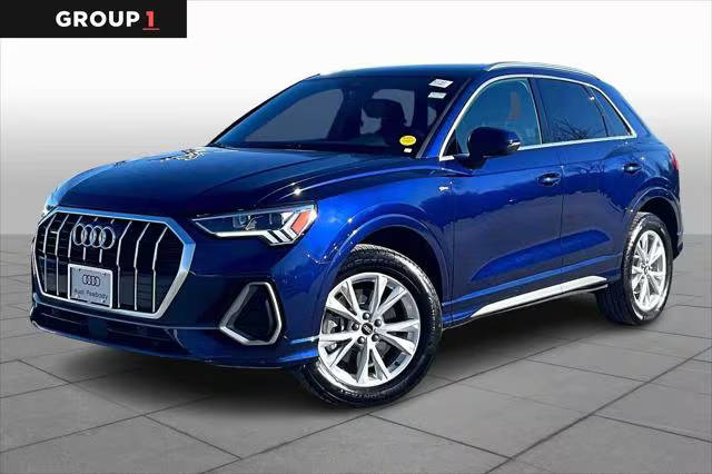 2022 Audi Q3 S line Premium Plus AWD photo