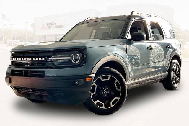 2022 Ford Bronco Sport Outer Banks 4WD photo