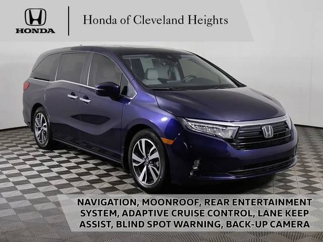 2022 Honda Odyssey Touring FWD photo