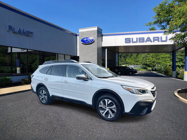 2022 Subaru Outback Touring AWD photo