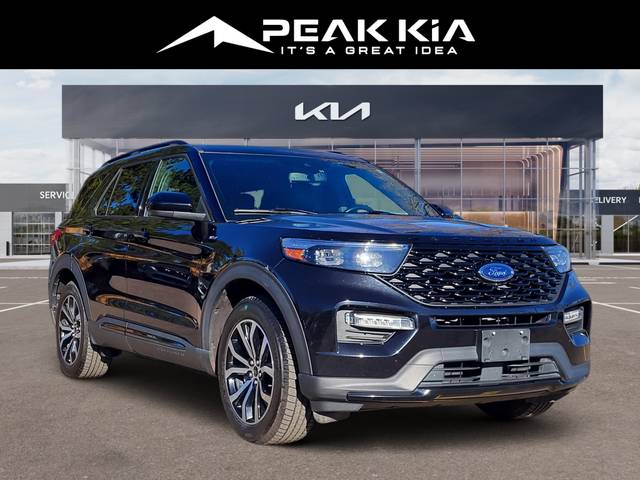 2022 Ford Explorer ST-Line 4WD photo