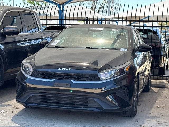 2022 Kia Forte LXS FWD photo