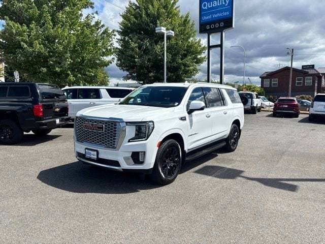 2022 GMC Yukon XL Denali 4WD photo