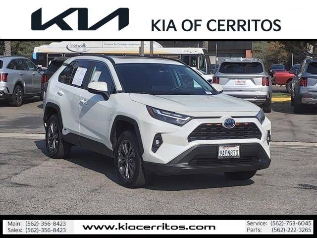 2022 Toyota RAV4 Hybrid XLE Premium AWD photo