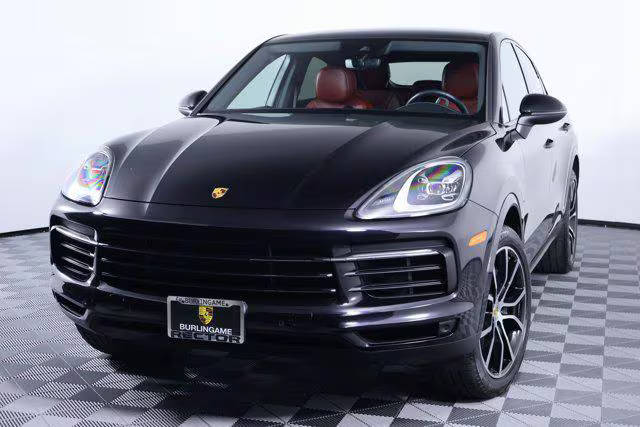 2022 Porsche Cayenne Coupe  AWD photo