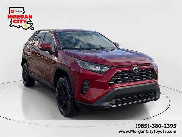 2022 Toyota RAV4 LE FWD photo