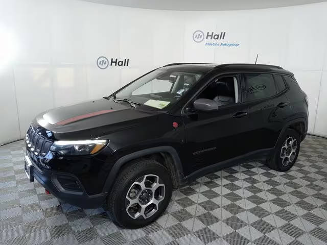 2022 Jeep Compass Trailhawk 4WD photo