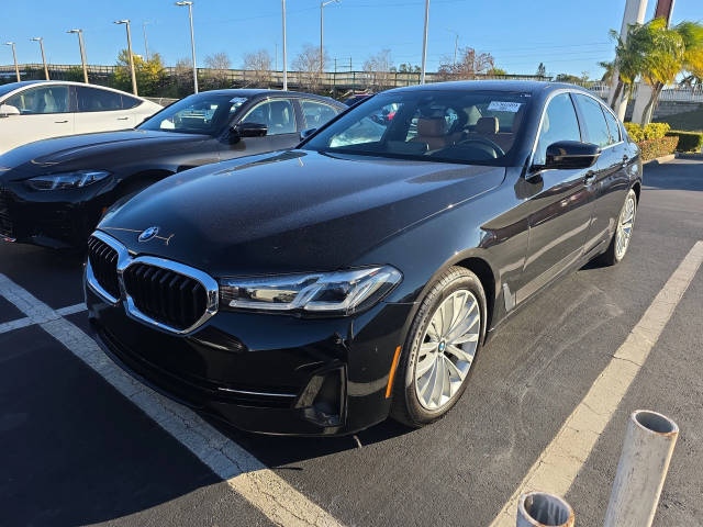 2022 BMW 5 Series 530i RWD photo