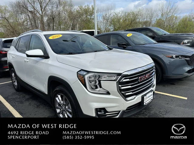 2022 GMC Terrain SLT AWD photo