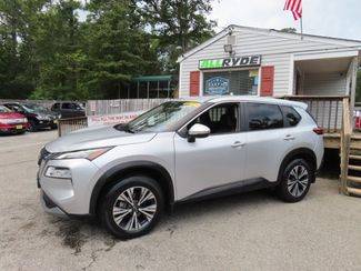 2022 Nissan Rogue SV FWD photo