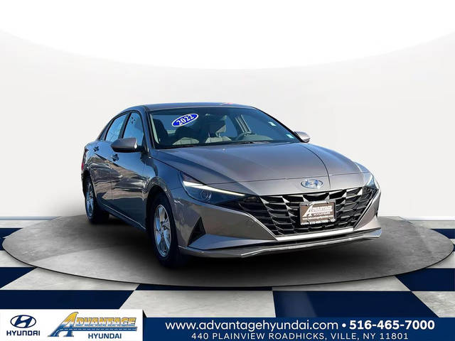 2022 Hyundai Elantra SE FWD photo