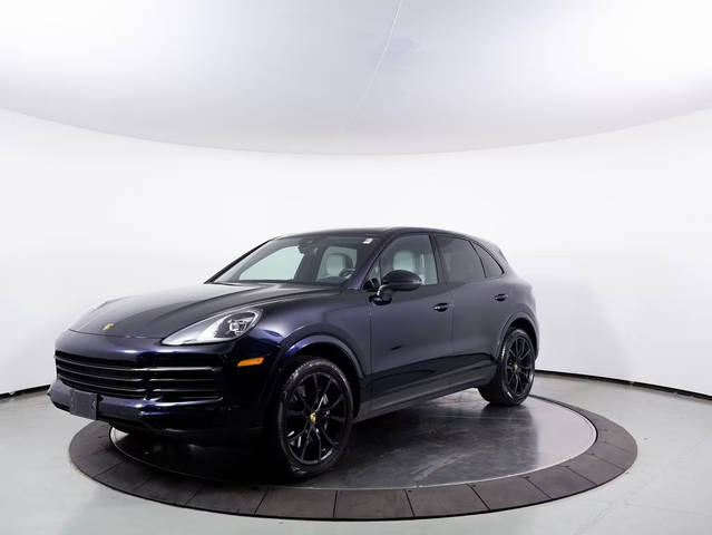 2022 Porsche Cayenne  AWD photo