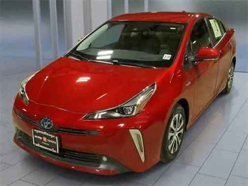 2022 Toyota Prius XLE AWD photo