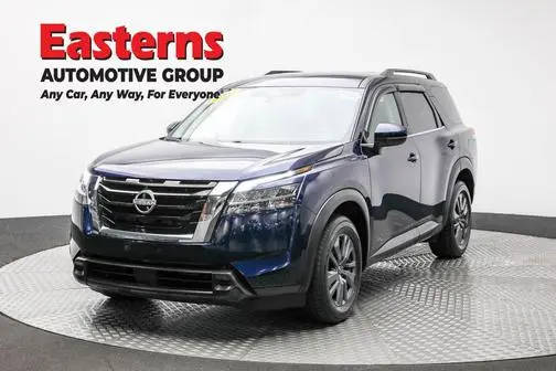 2022 Nissan Pathfinder SV 4WD photo