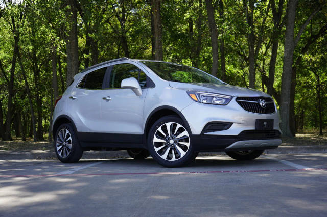 2022 Buick Encore Preferred FWD photo