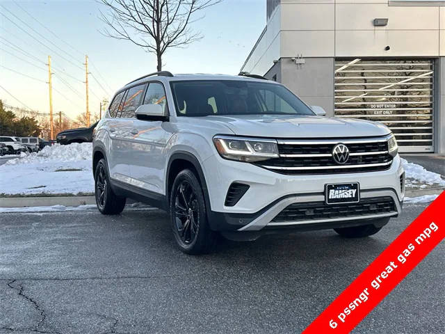 2022 Volkswagen Atlas 3.6L V6 SE w/Technology FWD photo