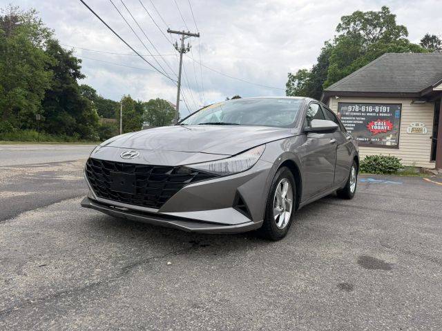 2022 Hyundai Elantra SE FWD photo