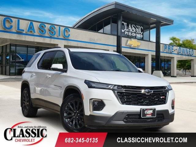 2022 Chevrolet Traverse RS FWD photo