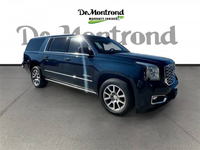 2018 GMC Yukon XL Denali RWD photo