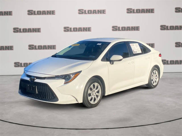 2022 Toyota Corolla LE FWD photo