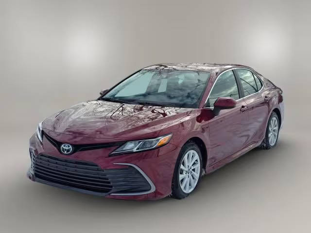 2022 Toyota Camry LE FWD photo