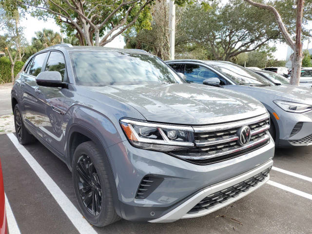 2022 Volkswagen Atlas Cross Sport 2.0T SE w/Technology FWD photo