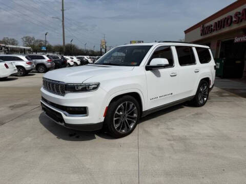 2022 Jeep Grand Wagoneer Series III 4WD photo