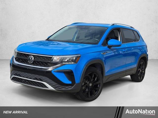 2022 Volkswagen Taos SE AWD photo