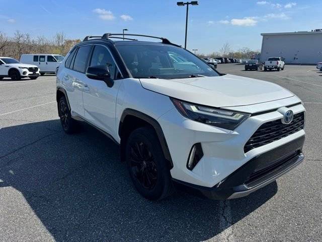2022 Toyota RAV4 Hybrid XSE AWD photo