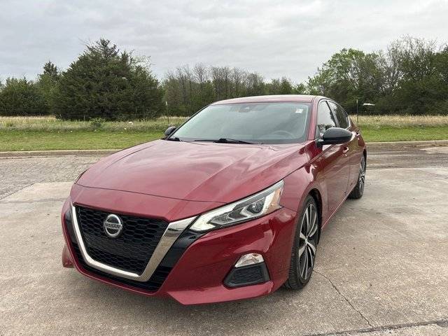 2022 Nissan Altima 2.5 SR FWD photo