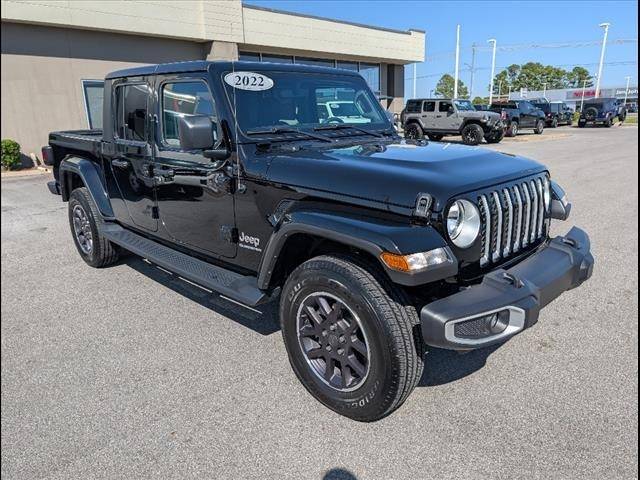 2022 Jeep Gladiator Overland 4WD photo