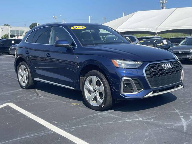 2022 Audi Q5 S line Prestige AWD photo