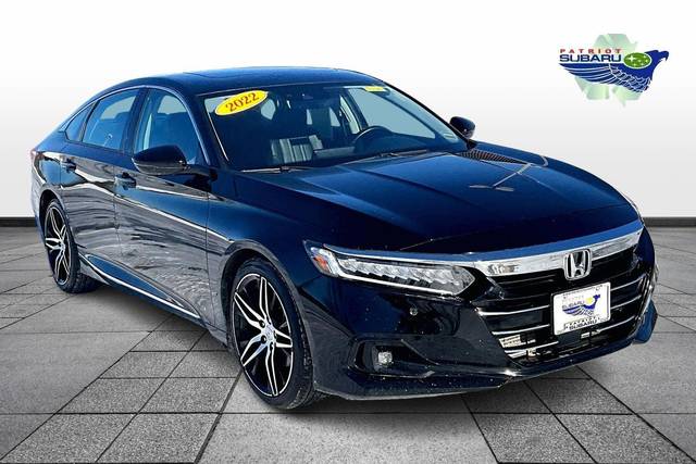 2022 Honda Accord Touring FWD photo