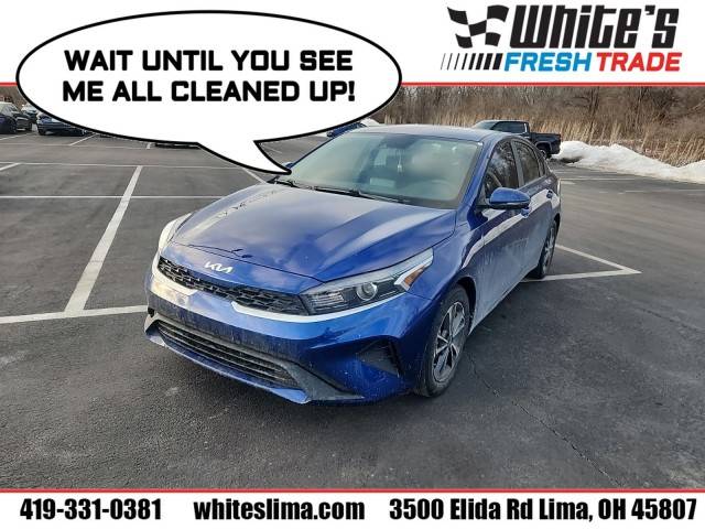 2022 Kia Forte LXS FWD photo