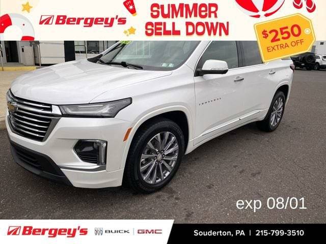 2022 Chevrolet Traverse Premier AWD photo