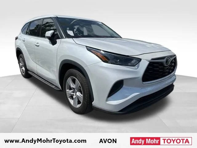 2022 Toyota Highlander L FWD photo