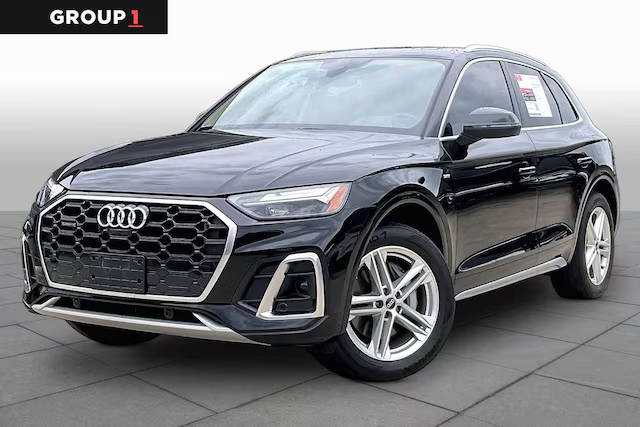 2022 Audi Q5 S line Premium Plus AWD photo