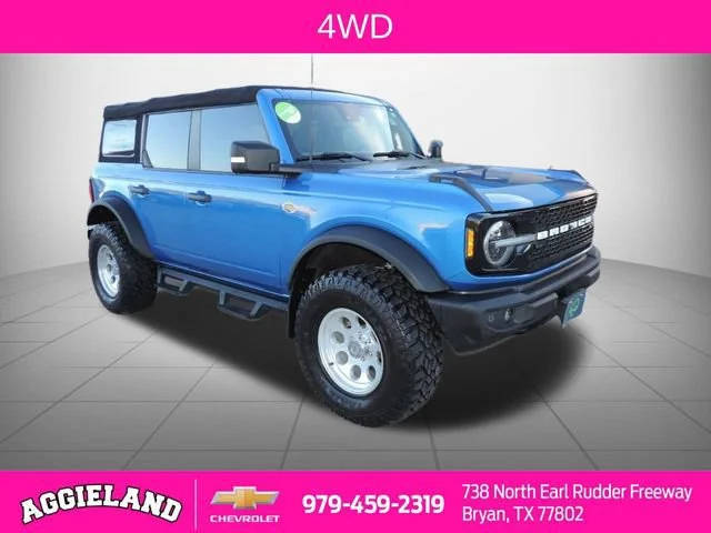 2022 Ford Bronco 4 Door Wildtrak 4WD photo