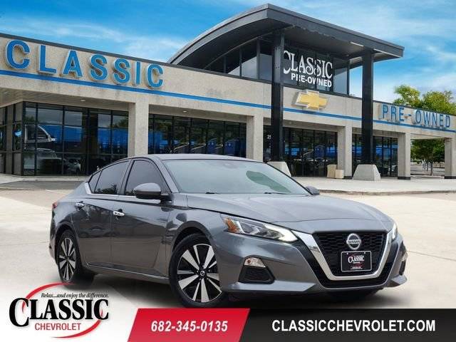 2022 Nissan Altima 2.5 SV FWD photo