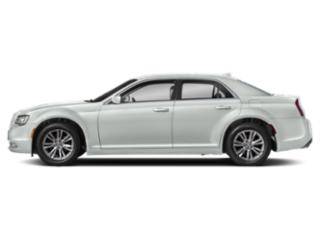 2022 Chrysler 300 Touring RWD photo