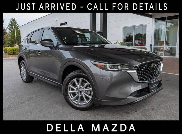 2022 Mazda CX-5 2.5 S Preferred Package AWD photo
