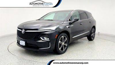 2022 Buick Enclave Essence AWD photo