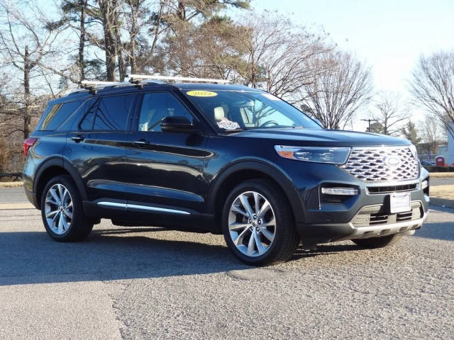 2022 Ford Explorer Platinum 4WD photo